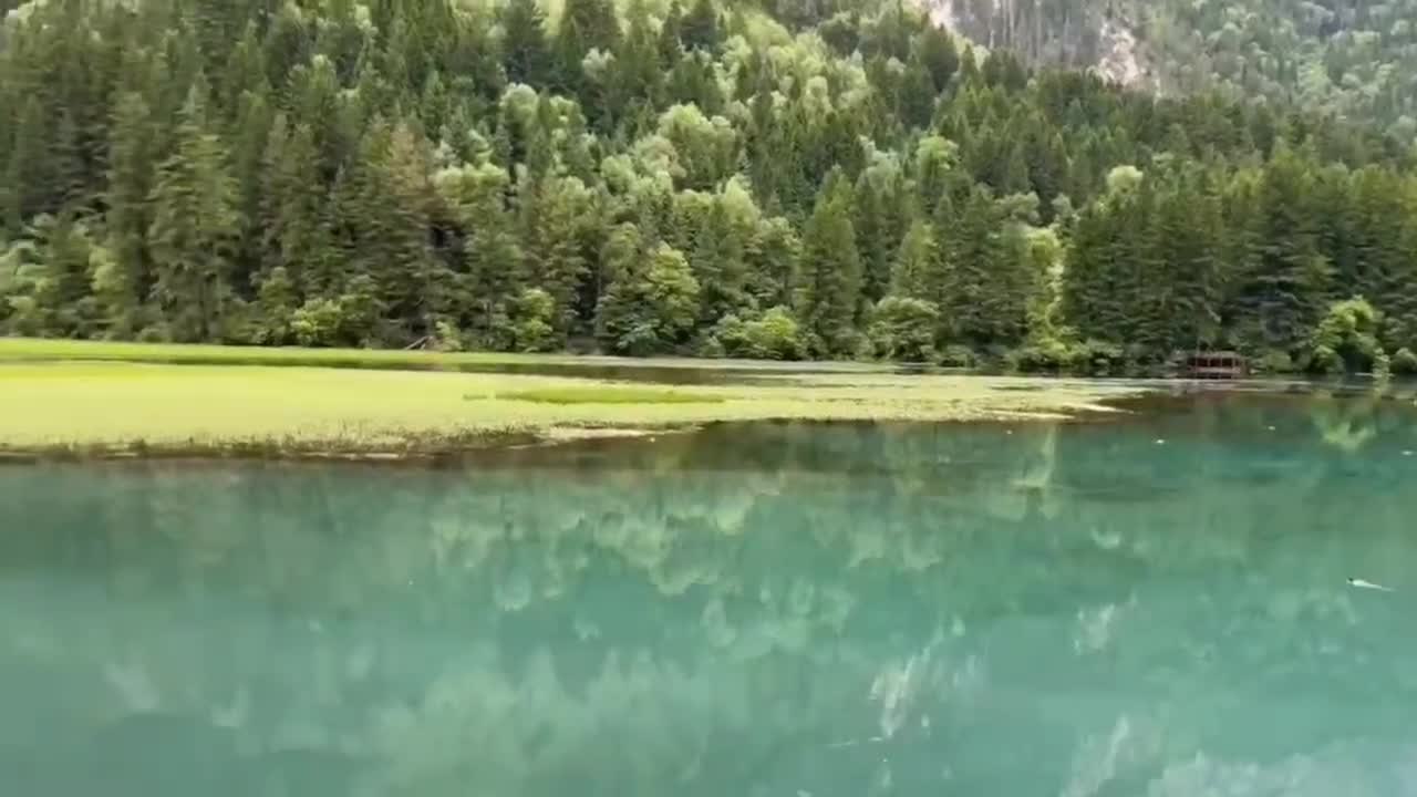 Beautiful scenery of mountains and rivers