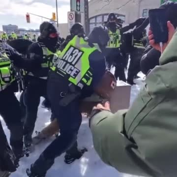 Ottawa - POLICE BEAT MAN WITH RIFLE - Trudeau's Stasi Officers