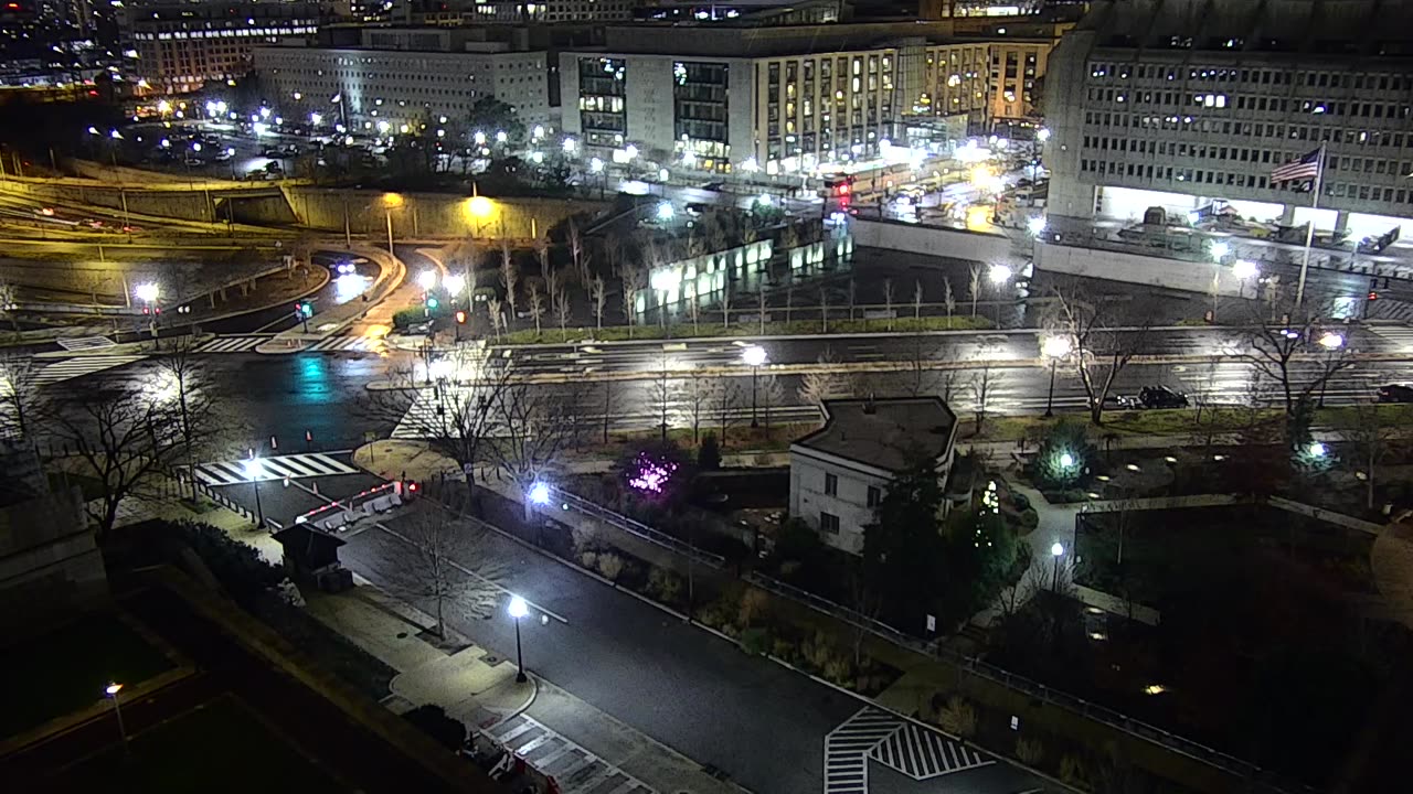 3165RHOBRFNorthwestRoofCourtyard_2021-01-05_18h50min37s170ms.mp4