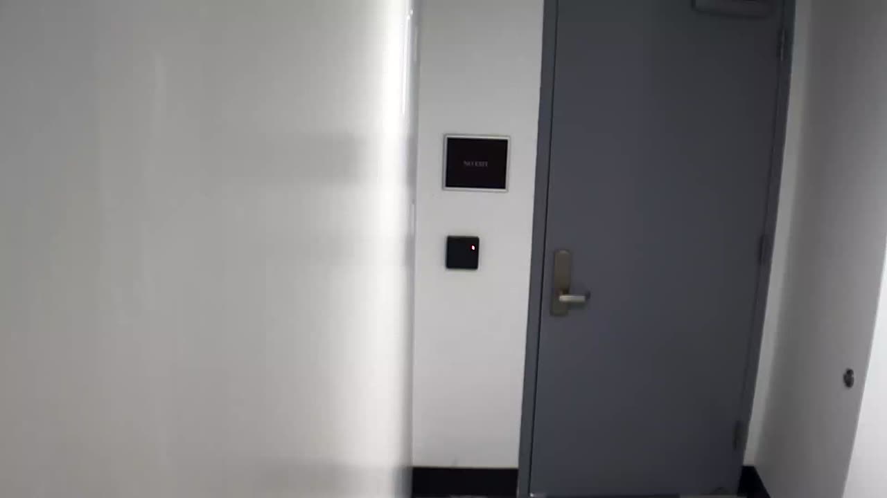 6144RHOBG2G201ABStairwayLobbyEntry_2021-01-06_02h00min01s440ms.mp4