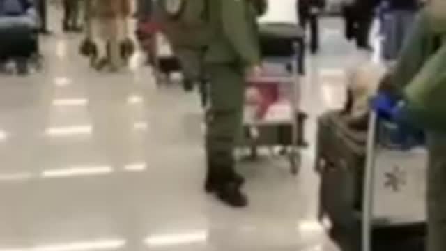 ΚΑΝΑΔΟΙ ΜΙΣΘΟΦΟΡΟΙ