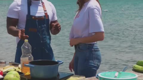 Edd Cabarcas y Catalina Araújo cocinan juntos