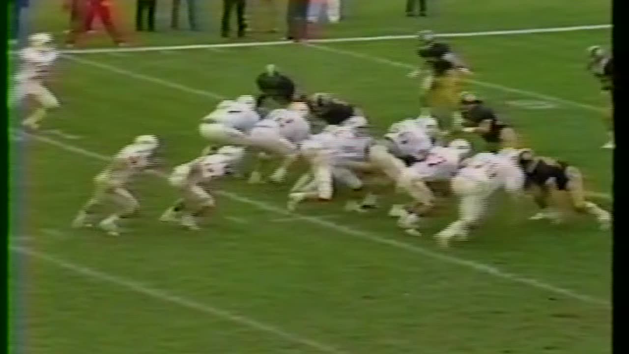 November 9, 1985 - Wabash Dashes DePauw's Playoff Hopes ('Monon Bell Memory')