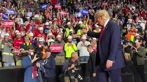 President Donald J. Trump does a little dance in Pennsylvania!