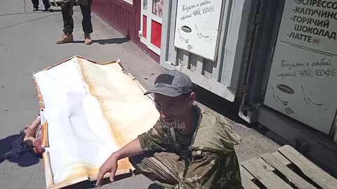 Mother and child killed after Ukrainian artillery hit a market in Donetsk.