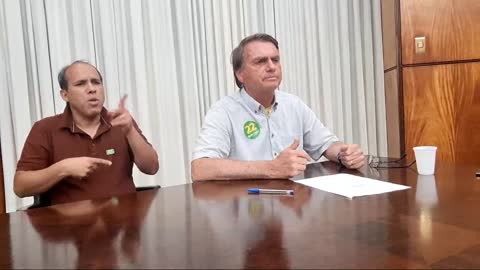 Live do Presidente Jair Bolsonaro - últimos fatos - madrugada (16-10-22)