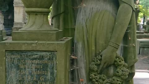 Sztuka funeralna na Starych powązkach w Warszawie cz. 5