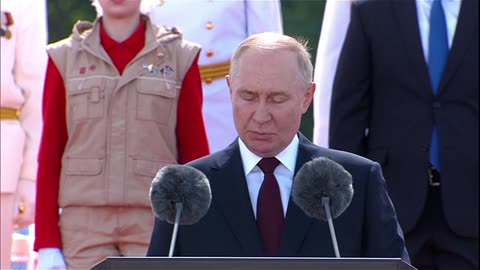 Putin: The President speaks at the Main Naval Parade