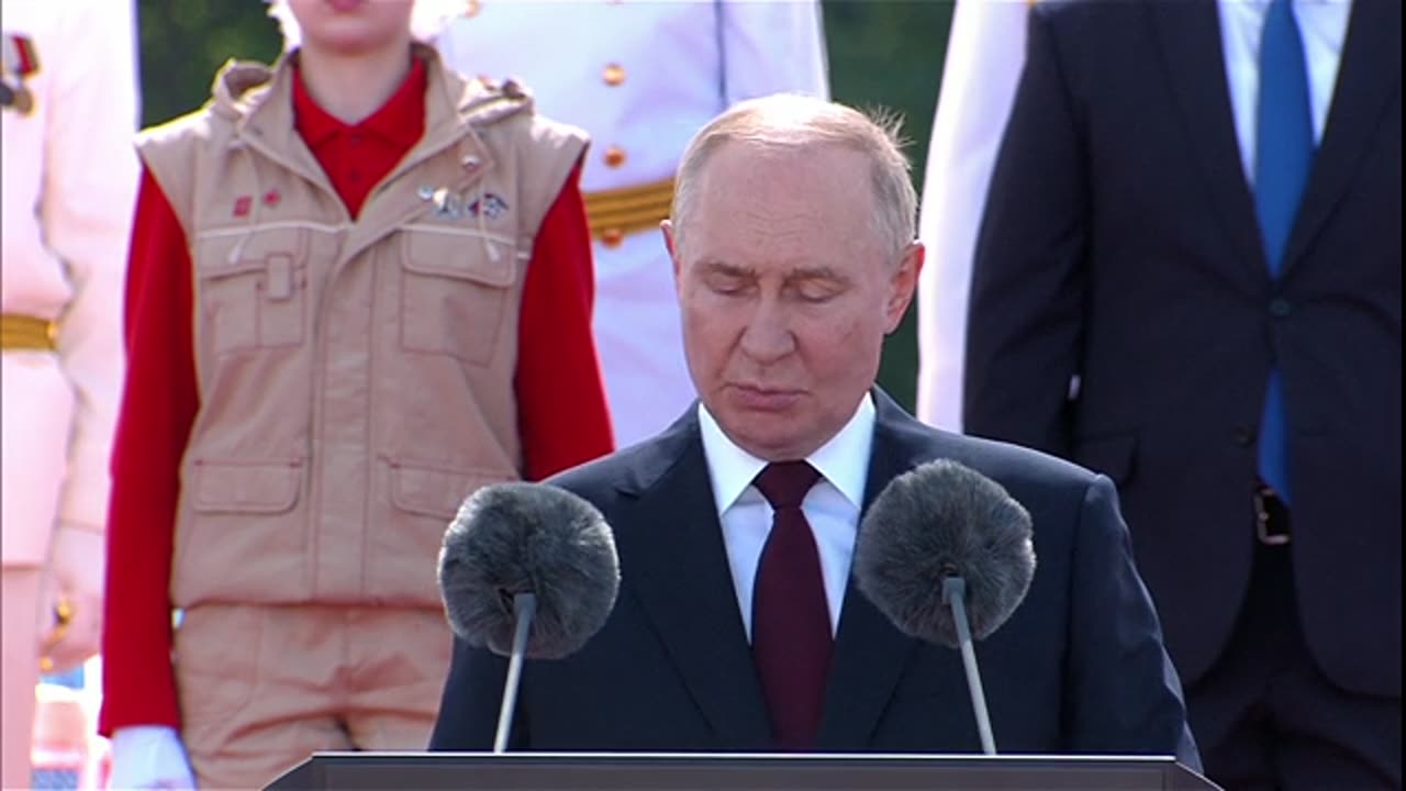 Putin: The President speaks at the Main Naval Parade