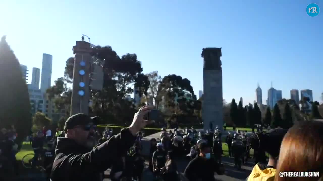 AUSTRALIA Protests - Police shooting at unarmed civilians at the Shrine of Remembrance.