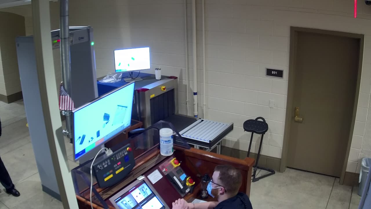 5132CHOBBAGarageScreening1_2021-01-05_18h29min06s390ms.mp4