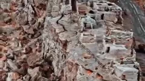 The world's first apartment structure is Iran's "Fortress of Izadkhasht"!