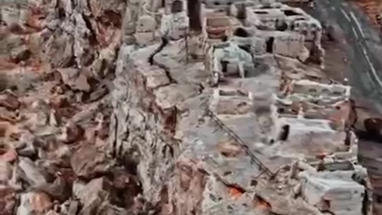 The world's first apartment structure is Iran's "Fortress of Izadkhasht"!