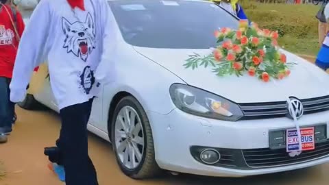 Yo who are this guys. 🤣🤣