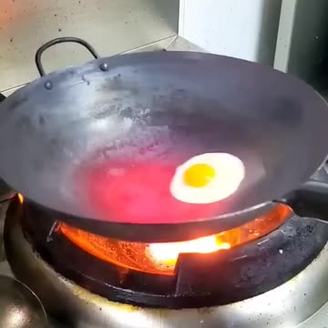Egg Frying Without Oil