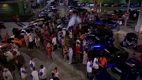 How can we forget this iconic scene of 2 fast and 2 furious??