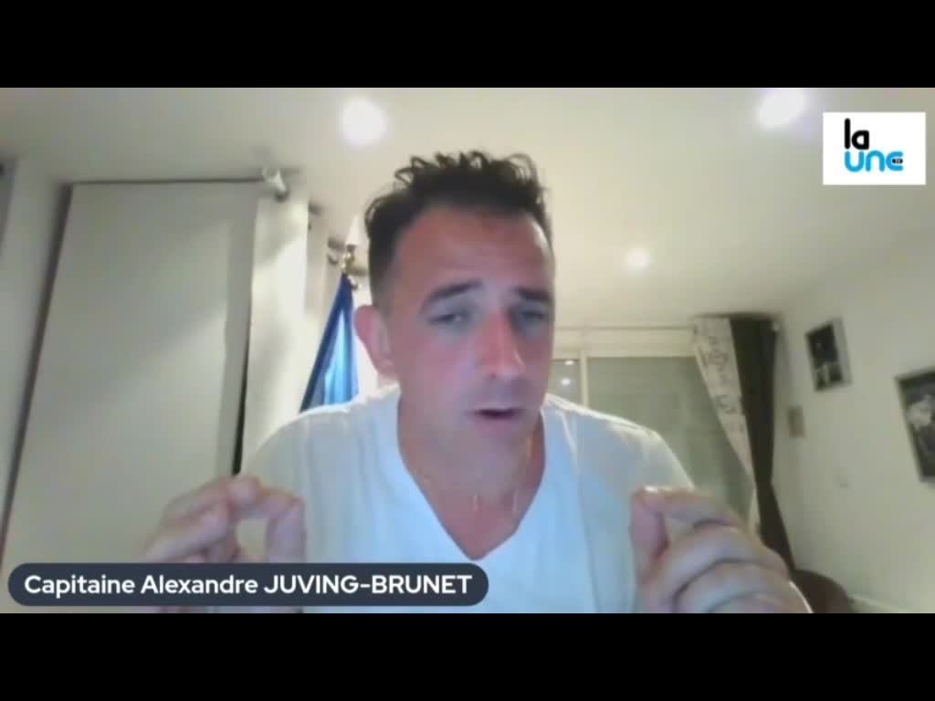 Cpt Alexandre Juving Brunet " la police est avec le peuple"