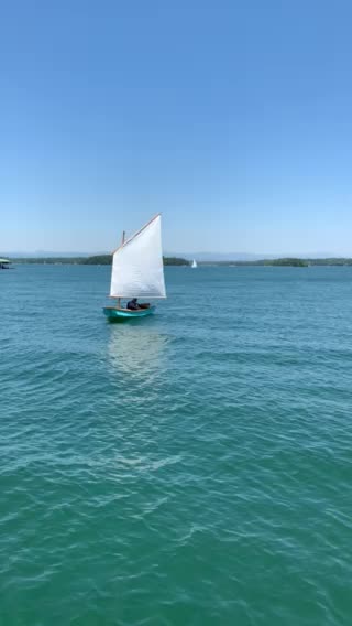 Sailing a 12 ft Piccup Pram