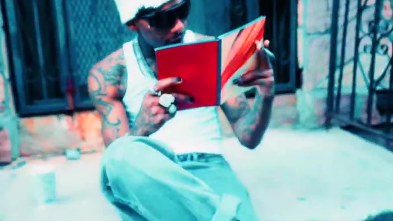 Famous Dex - I'm Not Going Back Broke (VIDEO)
