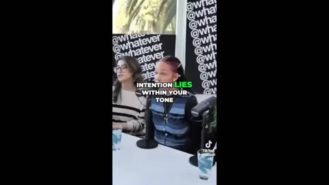 Female Rapper Sexy Red Twerks In Front Of Kid
