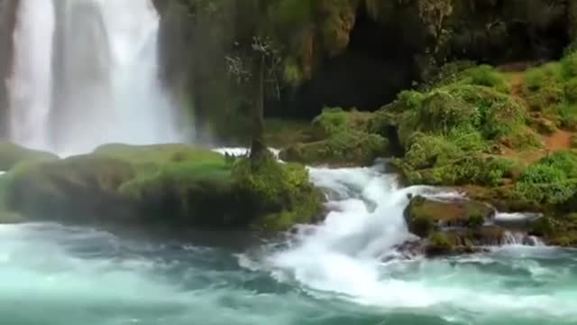 relaxing water with calming music