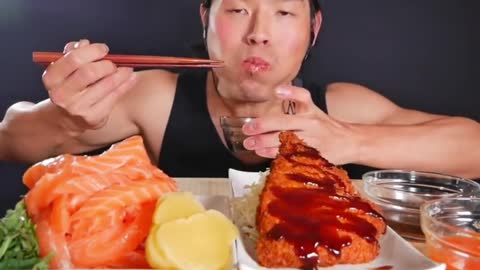 A crazy man eats salmon! I don't eat them all w [Gourmand]