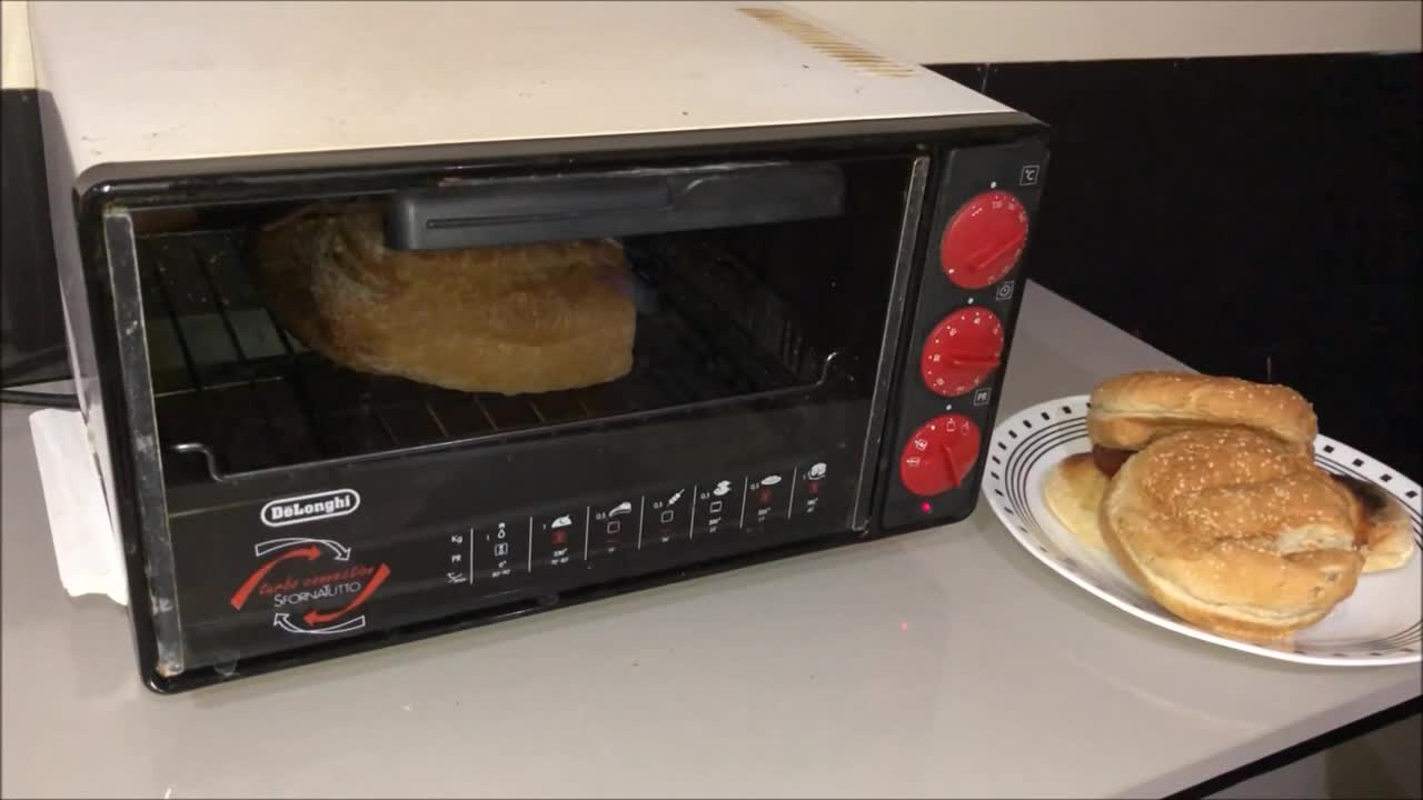 Delonghi SFornaTutto Convection Oven