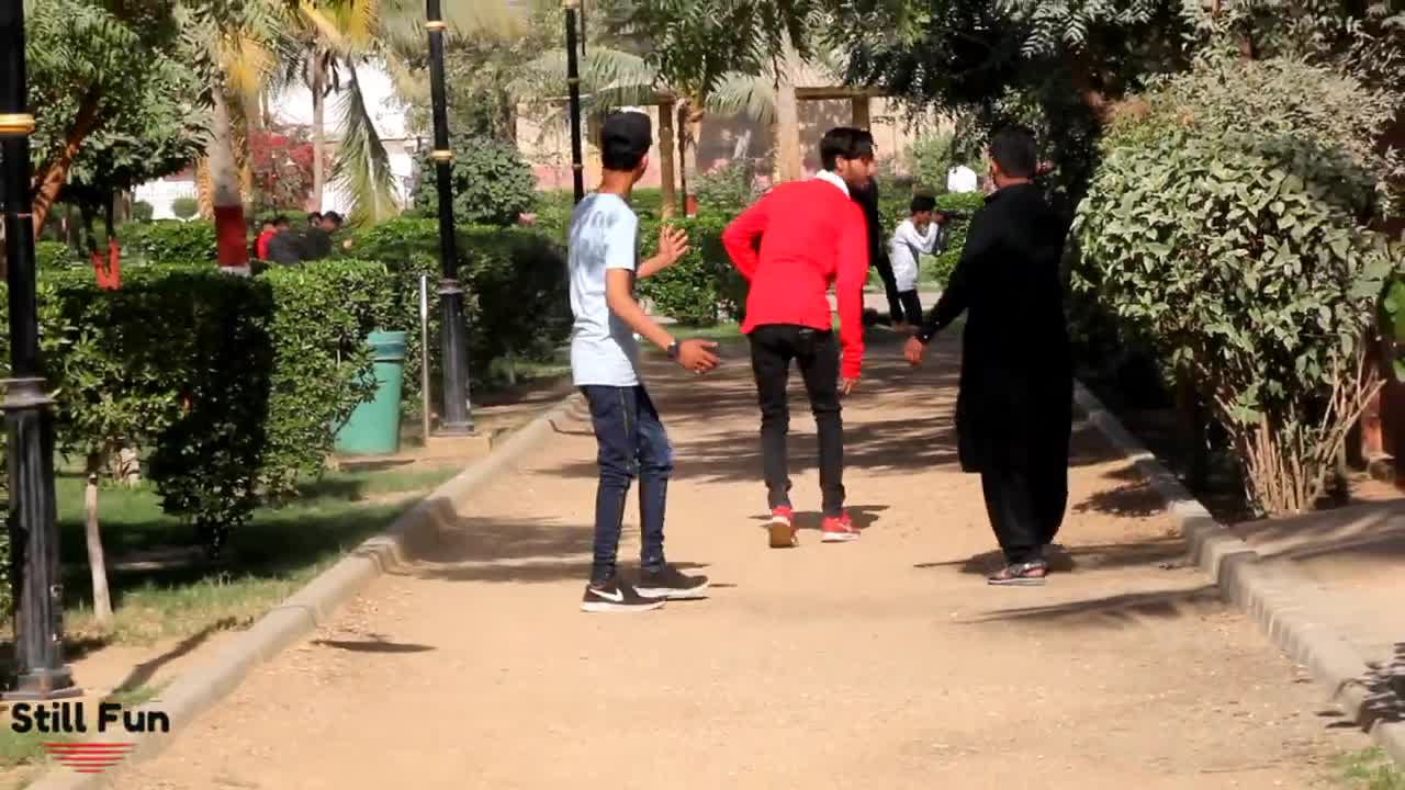 Slapping Prank || Funny Slapping Prank In Pakistan || Funny Reactions || Still Fun Pranks ||