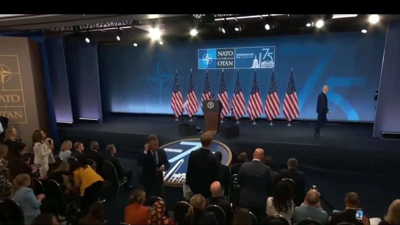 JOE BIDEN: “Hãy nghe ông ấy nói.”🤣🤣🤣🤣🤣