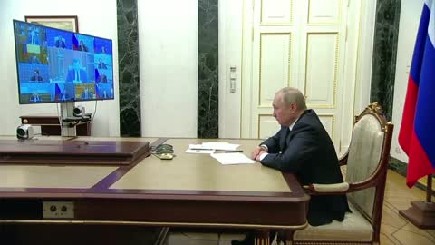 Russia-Ukraine conflict: Former Latvian president calls Putin "unhinged"