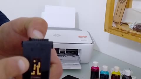 Fill the printer with ink HP تعبئة الطابعة بالحبر