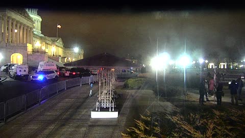 0675USCG00HousePlaza_2021-01-06_18h11min28s050ms.mp4