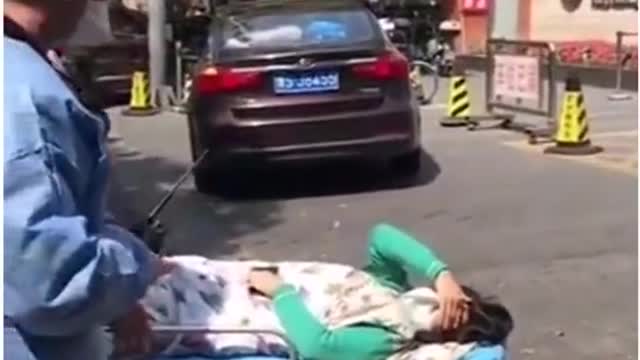 Ιs happening in Shanghai in the last 20 days