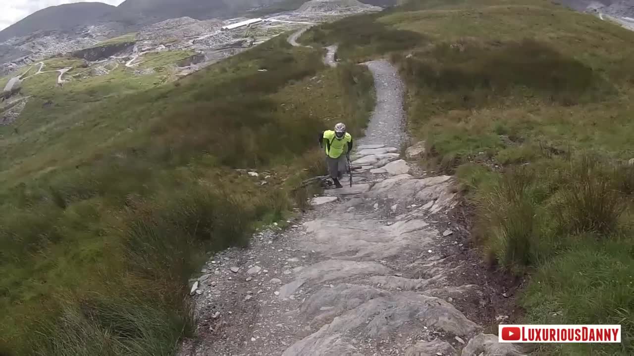 Mtb crash @ antur stiniog