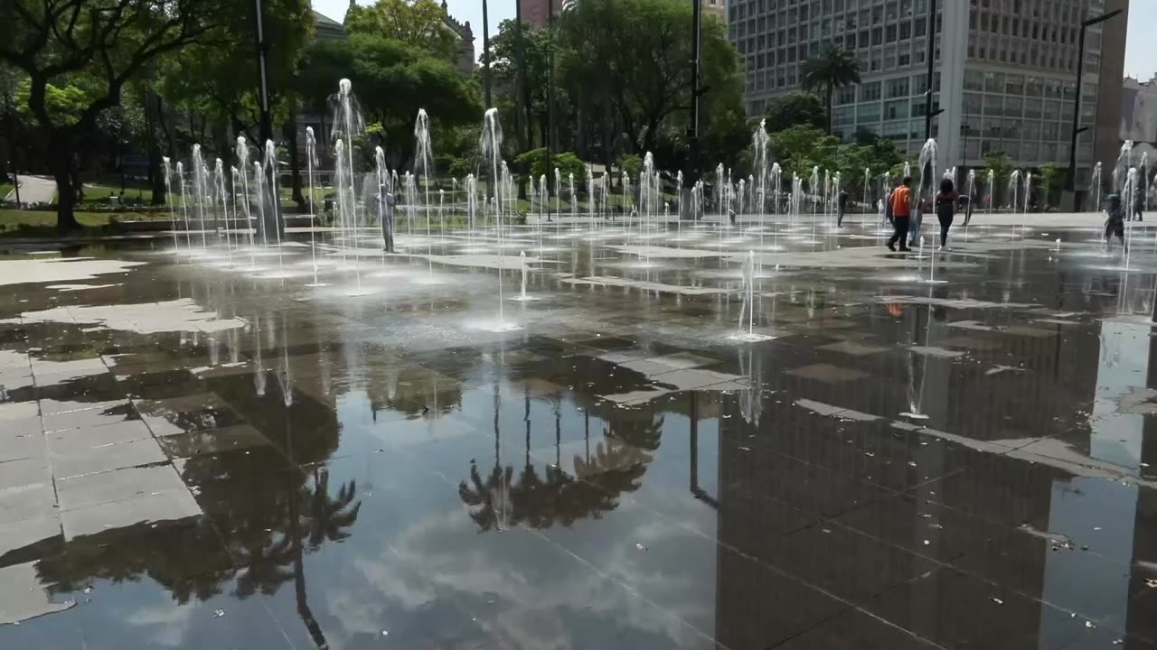 ¡A reventar! Así están las playas en Río de Janeiro por ola de calor en Brasil