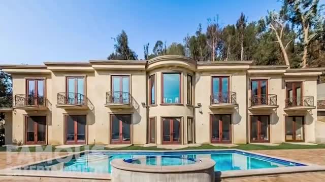 Ariana Grande | House Tour 2020 UPDATED | $ 13.7 Million Dollar LA Home | 2 NEW Mansions