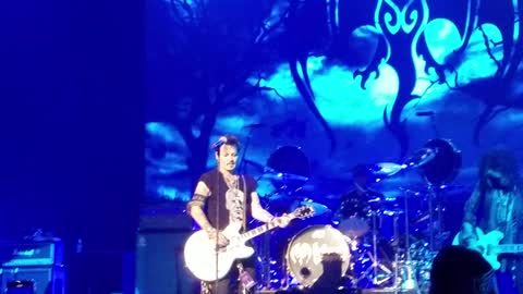 Hollywood Vampires - Heroes