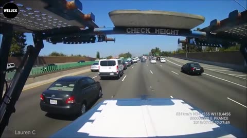 Shocking Moments Car Crashes Compilation Of Idiots