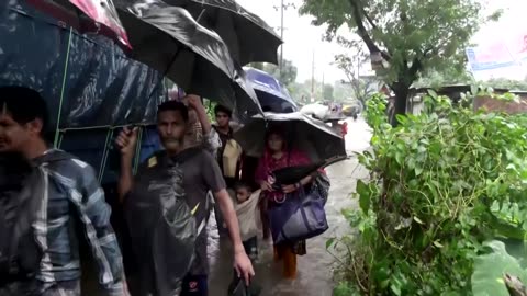 Bangladesh floods maroon nearly three million people