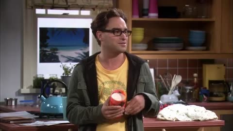 Penny is a little MESSY - The Big Bang Theory