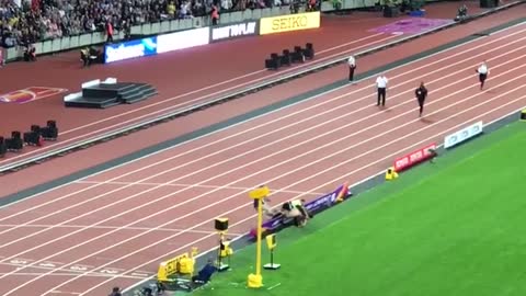 Track Race Streaker