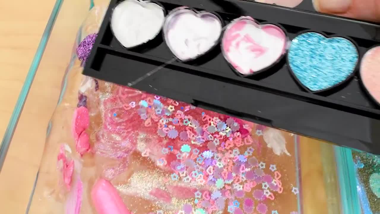 Unicorn vs Mermaid - Mixing Makeup Eyeshadow Into Slime! Special Series 102 Sati