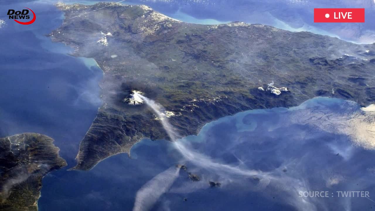 Terrible_ Drone Shot, 3,357 Meter Crater Etna Volcano Collapses and Sicilian Sky Burns