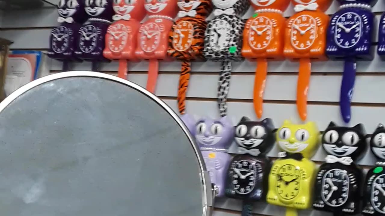 The clock repair and shop