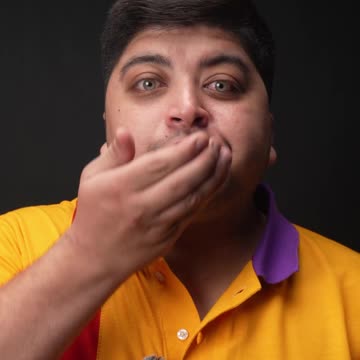 Eating Challenge | ASMR ||eating B&B ,cupcake,pineapple,ferroro rocher|| Eddy ASMR #asmr #shorts