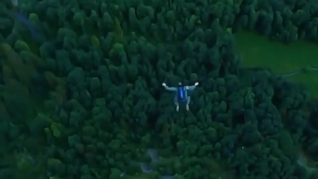 Incredible Wingsuit Footage Jump From Mountain