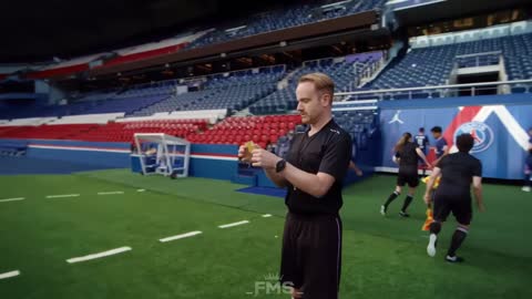 Best Football Commercial 2022 Ft. Messi, Salah, Mbappe, Neymar, Ronaldinho, Pogba, Ronaldo...