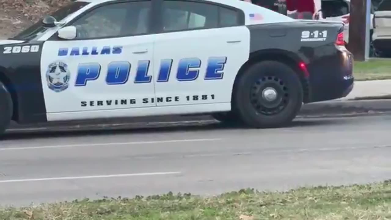 Santa gets arrested in Dallas.