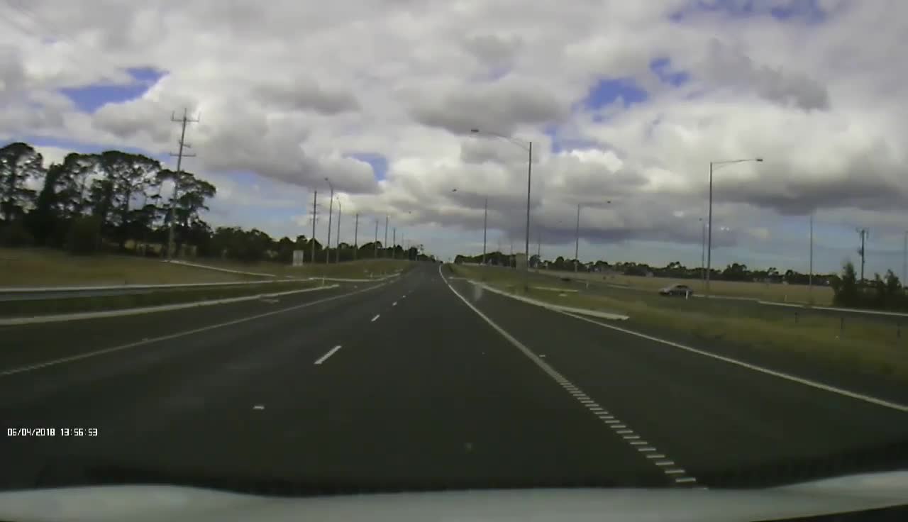 Holden Vetra Fails to Yield