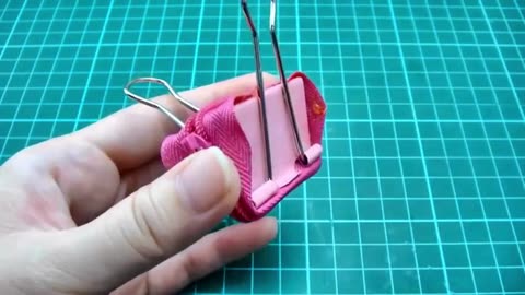 7 DIY Miniature Binder Clip Barbie Mini Bags | Easy Craft Tutorial